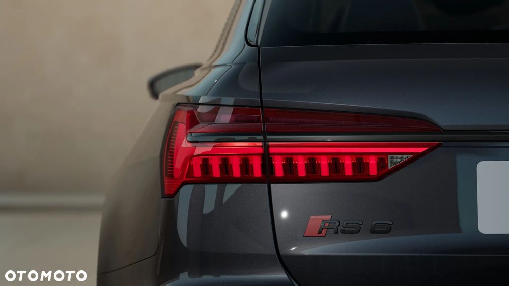 Audi RS6 Avant - 8