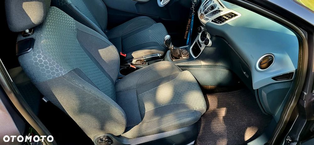 Ford Fiesta 1.4 Titanium EU5 - 17