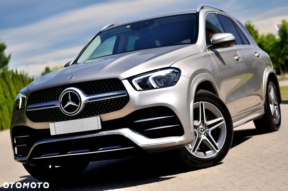 Mercedes-Benz GLE 300 d 4Matic 9G-TRONIC AMG Line - 2