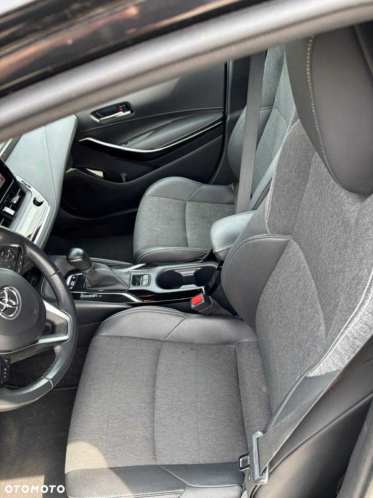 Toyota Corolla 1.8 Hybrid Touring Sports - 6