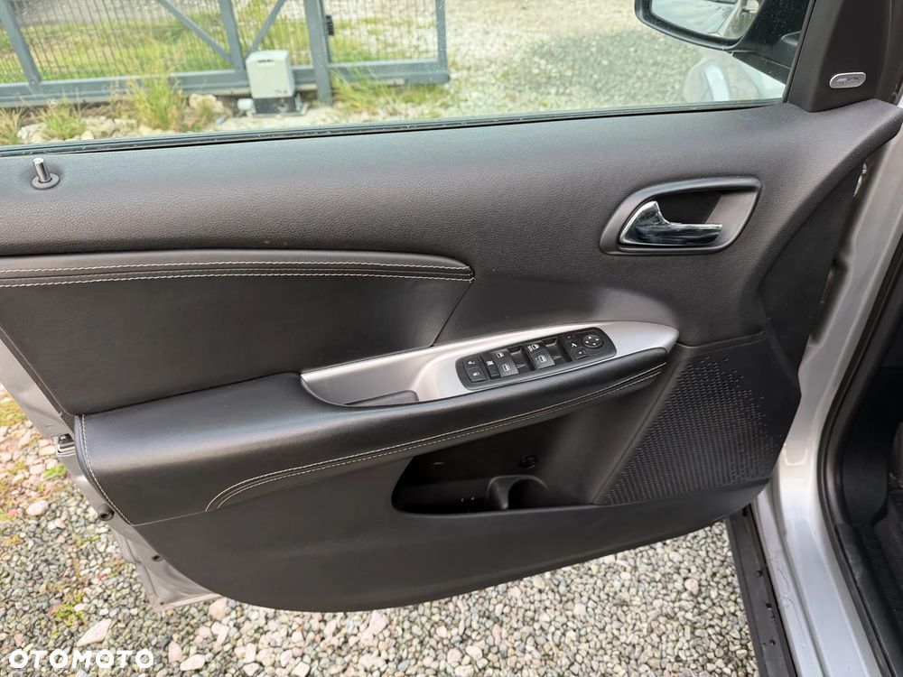 Fiat Freemont 2.0 Multijet 16V DPF Automatik Allrad Lounge - 29