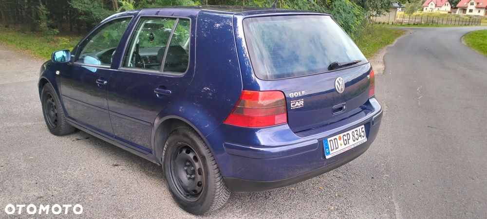 Volkswagen Golf 1.6 - 25