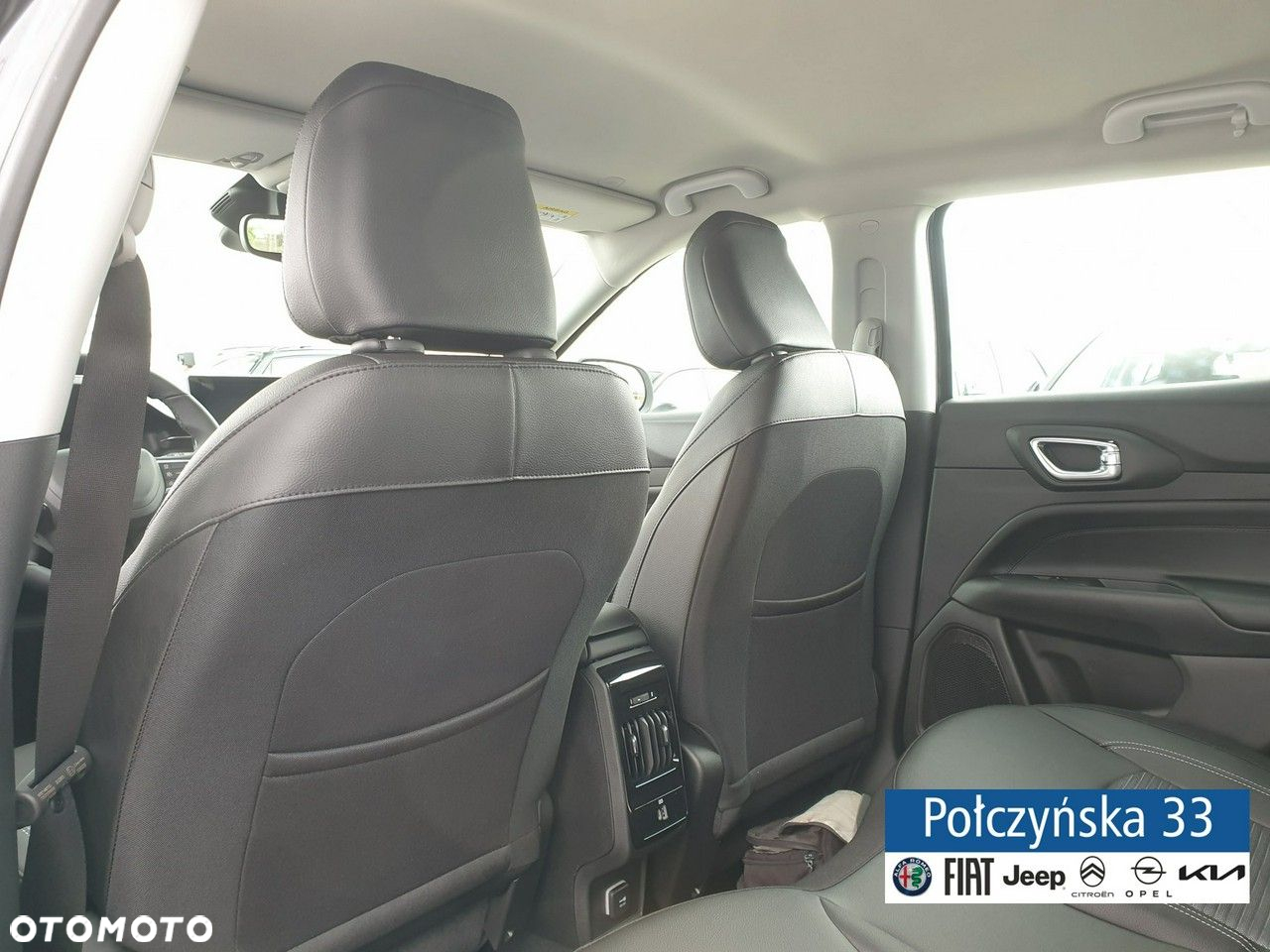 Jeep Compass - 13