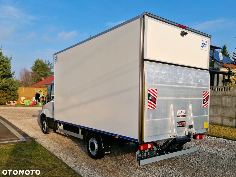 Iveco DAILY - 12