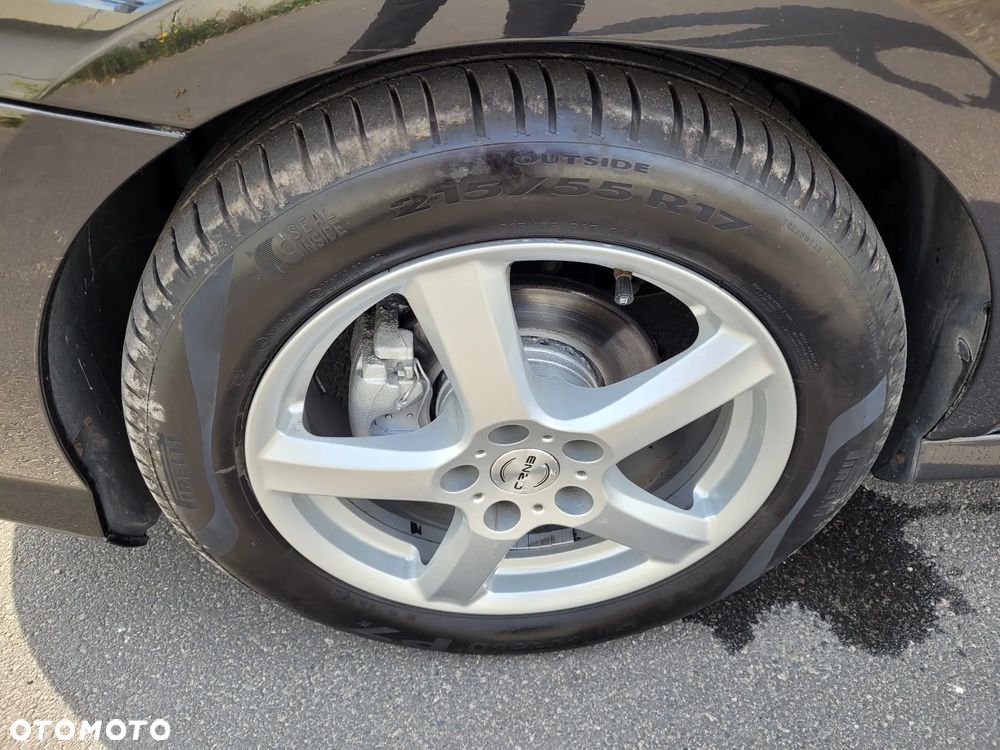 Renault Laguna dCi 110 FAP Expression - 12