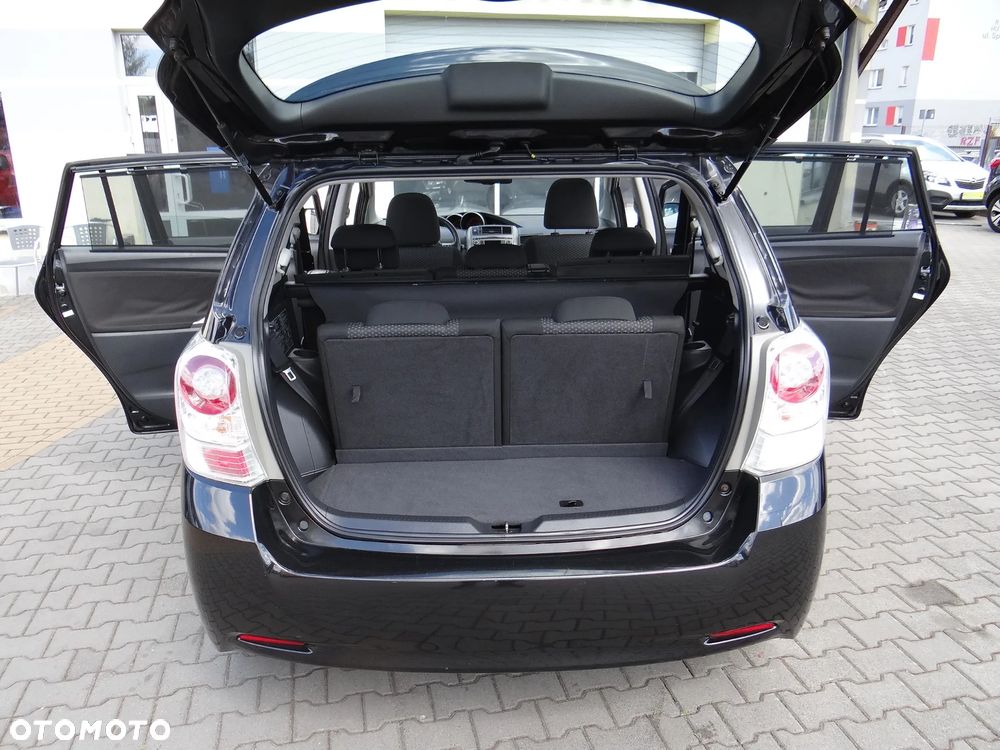 Toyota Verso 1.8 7-Sitzer Skyview Edition - 18