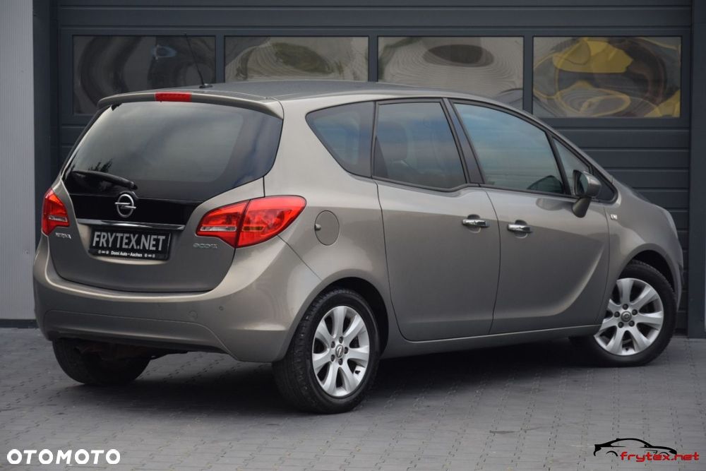 Opel Meriva - 11
