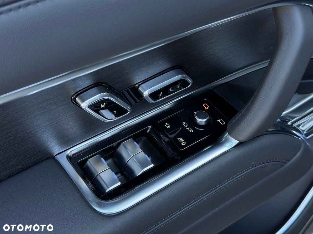 Land Rover Range Rover - 13