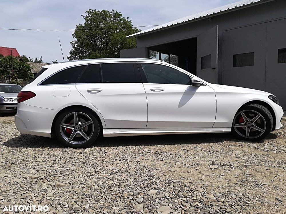Mercedes-Benz C 220 CDI DPF BlueEFFICIENCY - 10