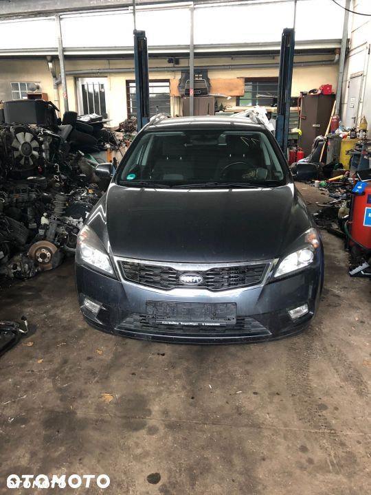 KIA CEED LIFT 2010-2012 DRZWI PRAWE TYLNE TYŁ - 1