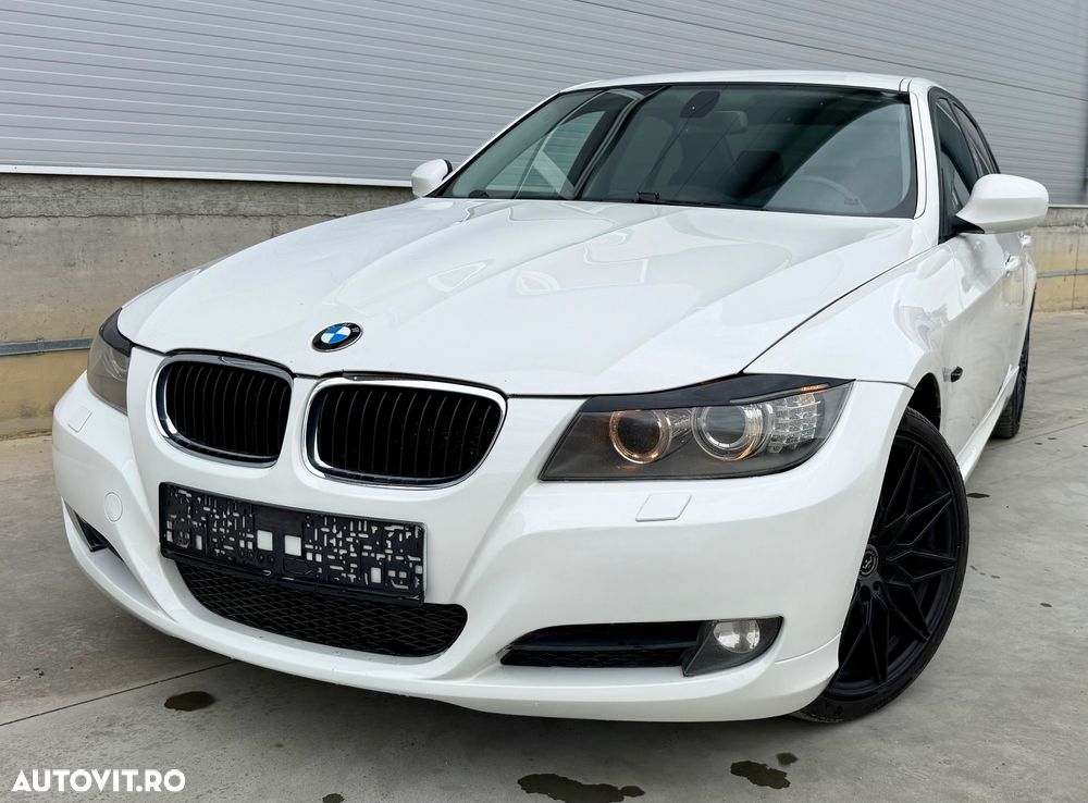 BMW Seria 3 320d DPF Aut. - 28