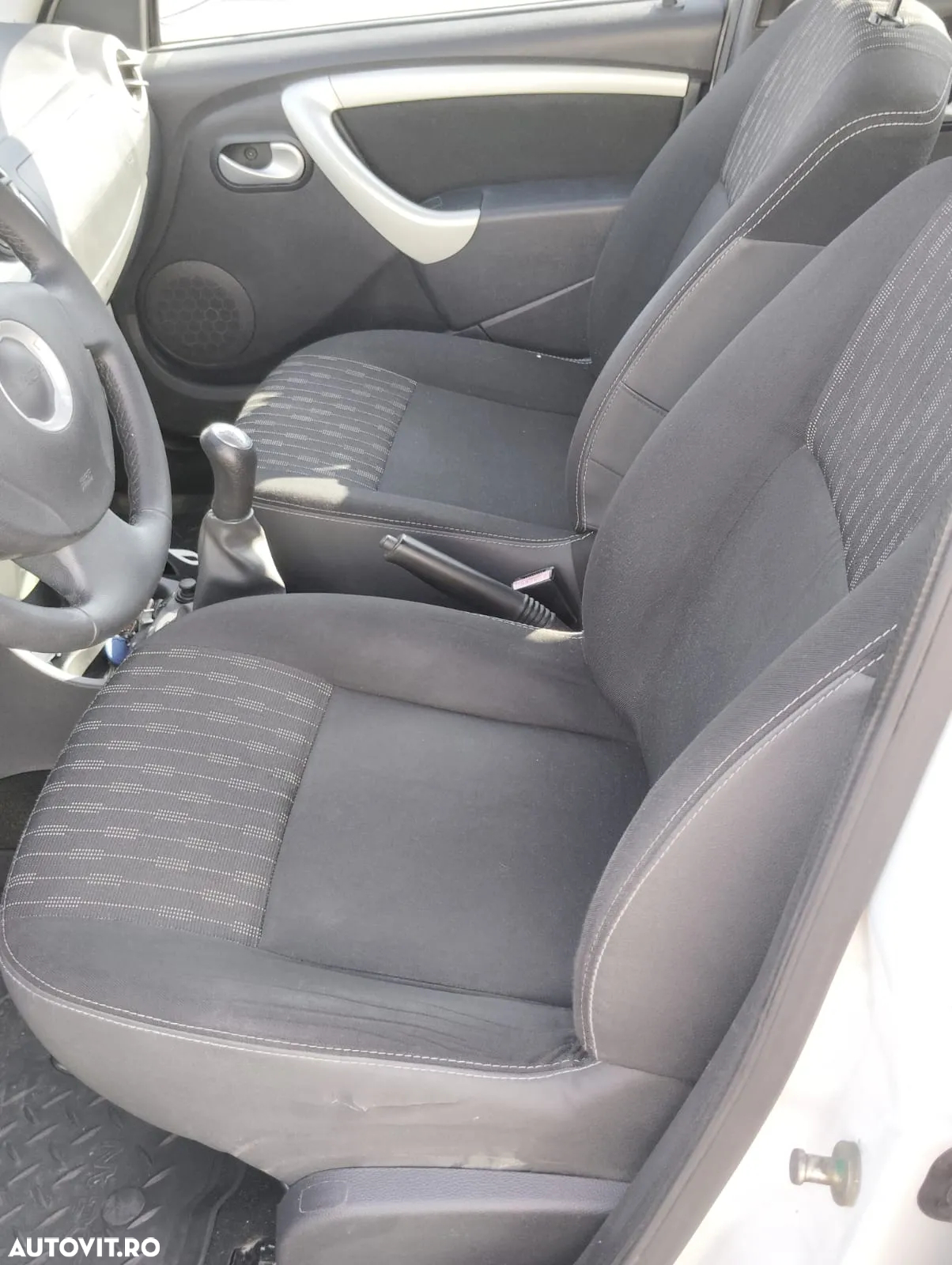 Dacia Logan Express 1.5 dCi - 4