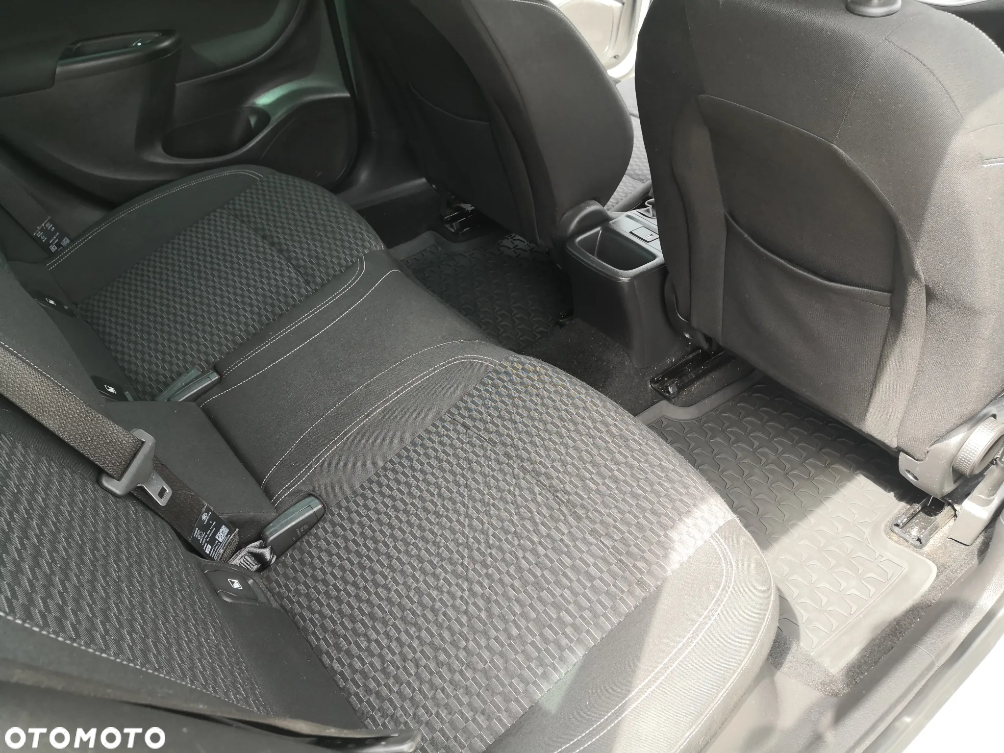 Opel Astra 1.6 D (CDTI) Sports Tourer Edition - 18