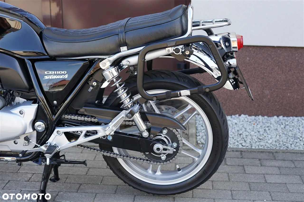 Honda CB - 24