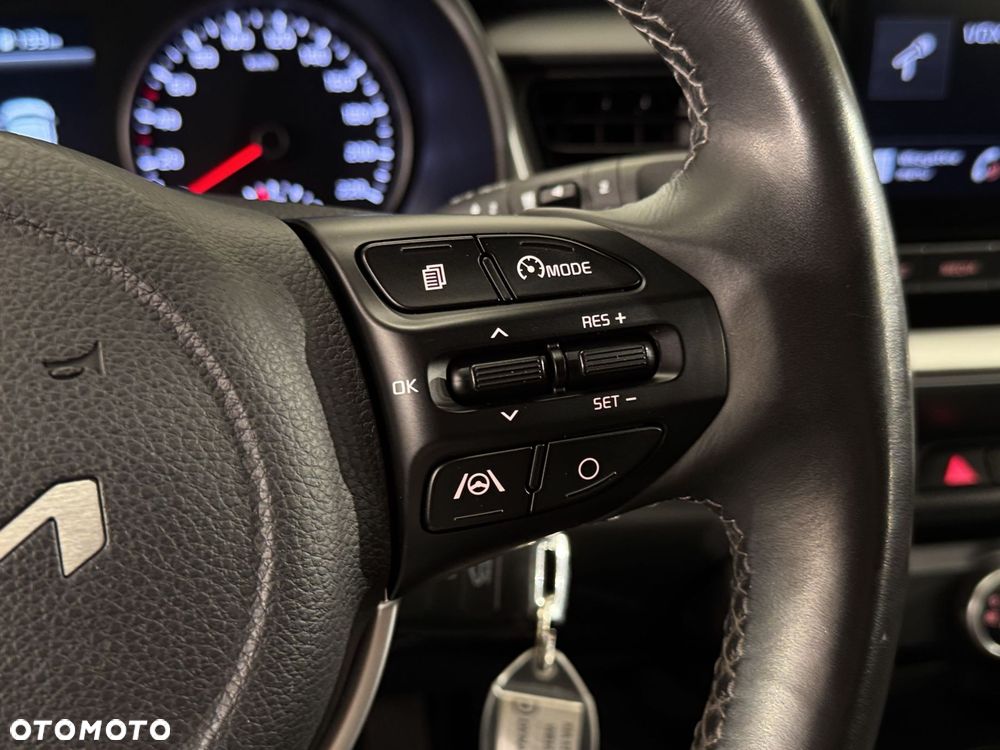 Kia Stonic - 19