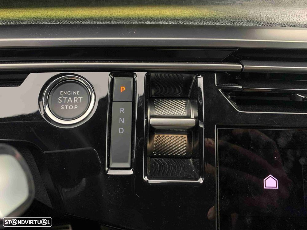 Peugeot E-3008 73 kWh GT - 10