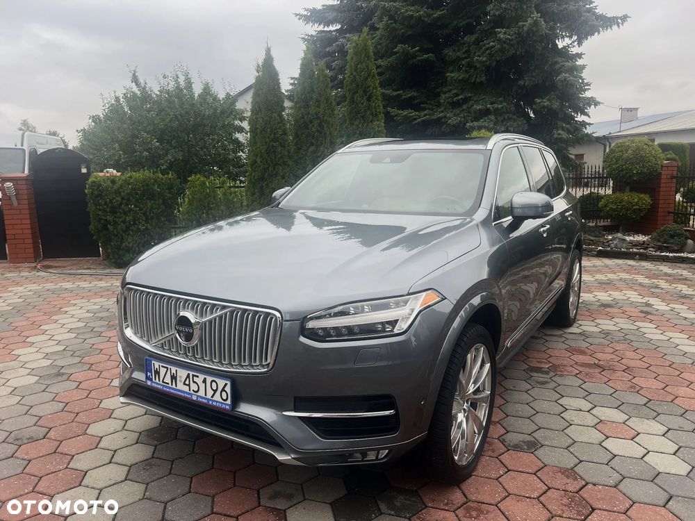 Volvo XC 90 - 2