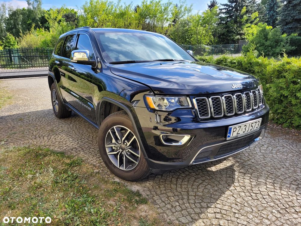 Jeep Grand Cherokee - 1