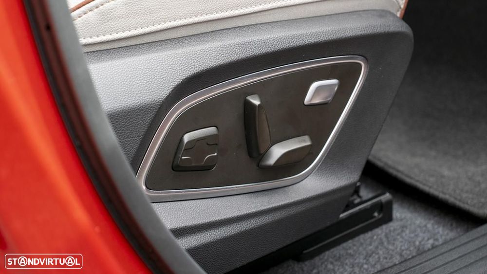 Renault Mégane E-Tech EV60 Iconic Autonomia Conforto - 19