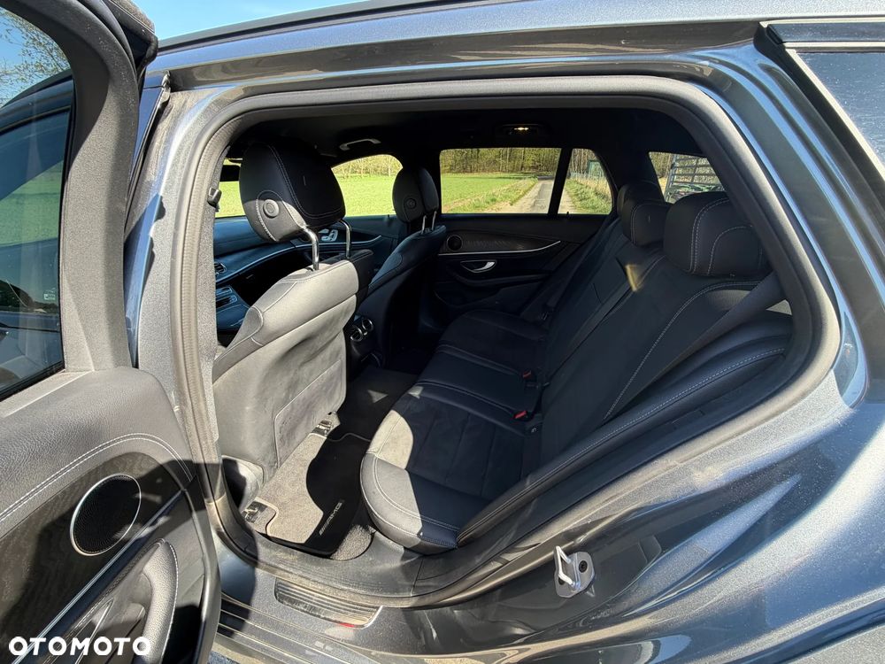 Mercedes-Benz Klasa E - 13