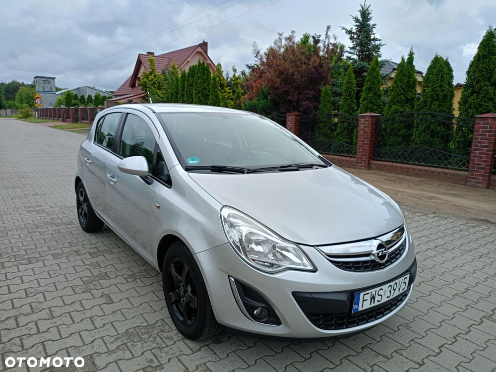 Opel Corsa - 1