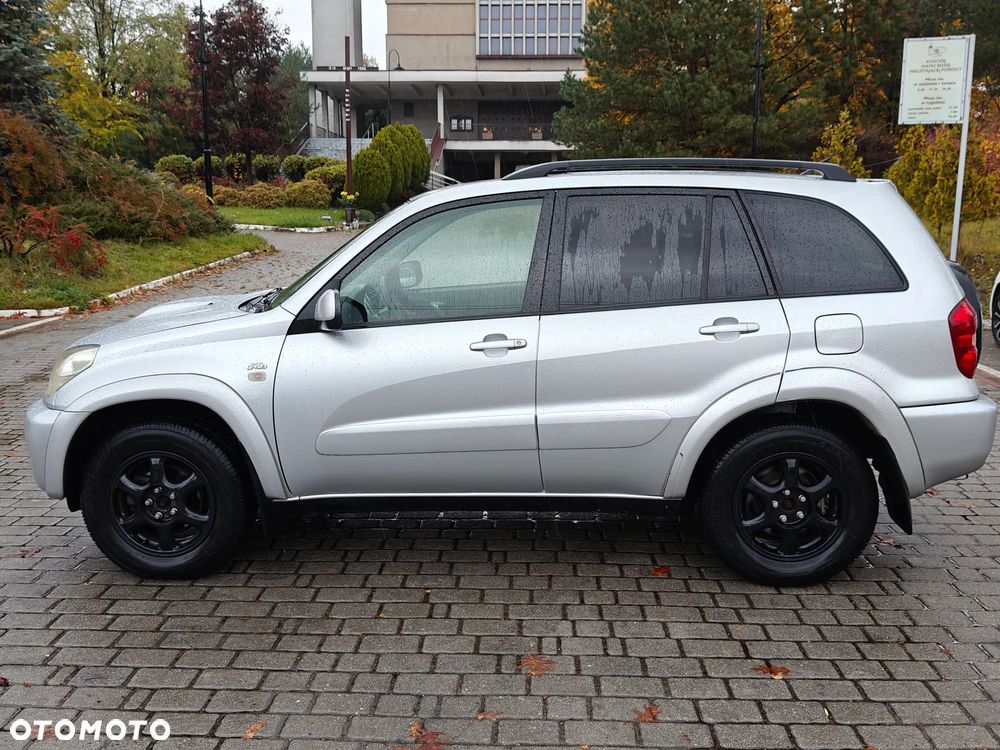 Toyota RAV4 2.0 D-4D Prestige - 26