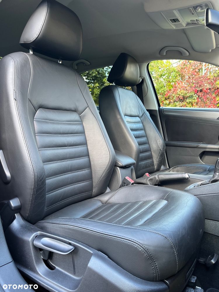Volkswagen Jetta 2.0 TDI DPF DSG Trendline - 19