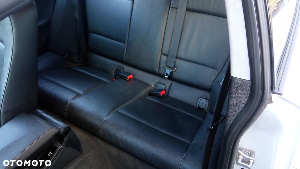 BMW Seria 1 116d - 16