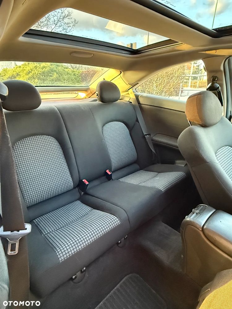 Mercedes-Benz Klasa C 180 Kompressor Sportcoupe - 19