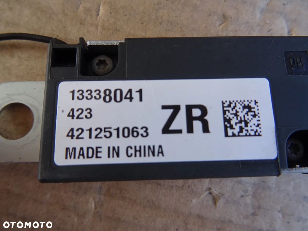 OPEL INSIGNIA ASTRA J ZAFIRA C MOKKA MODUŁ WZMACNIACZ ANTENOWY SYGNAŁU ANTENY GPS - 15