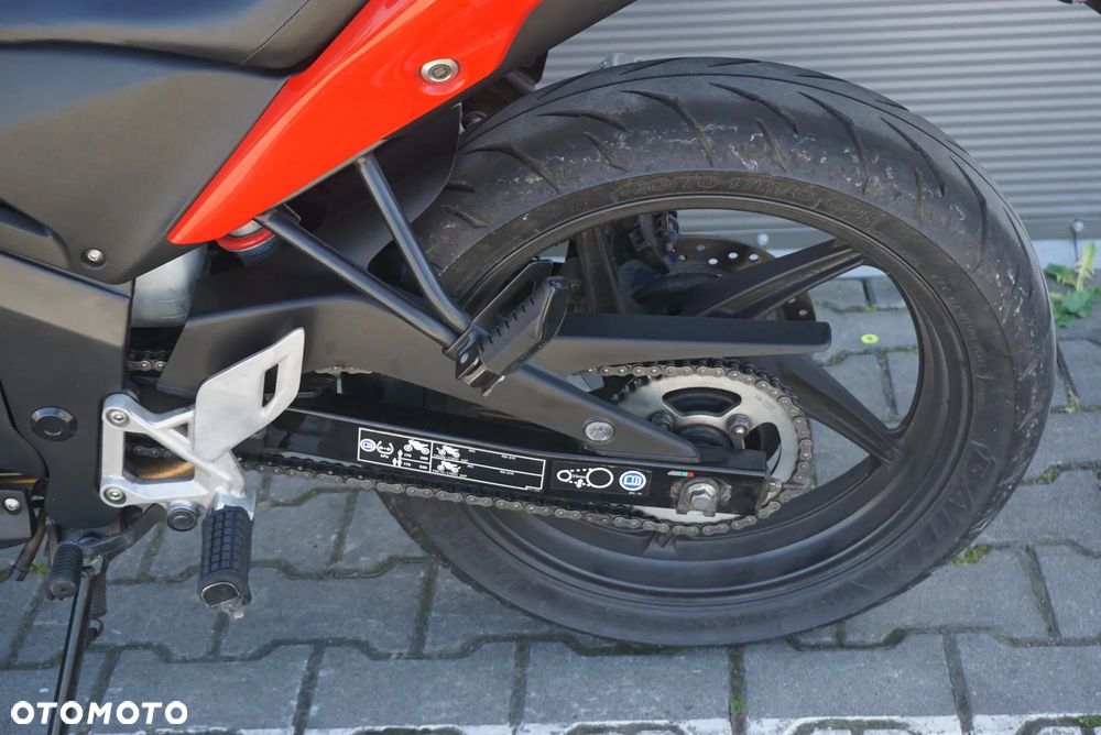 Honda CBR - 6