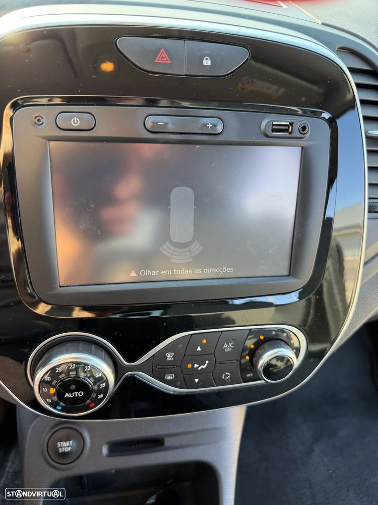 Renault Captur 1.5 dCi Exclusive - 6
