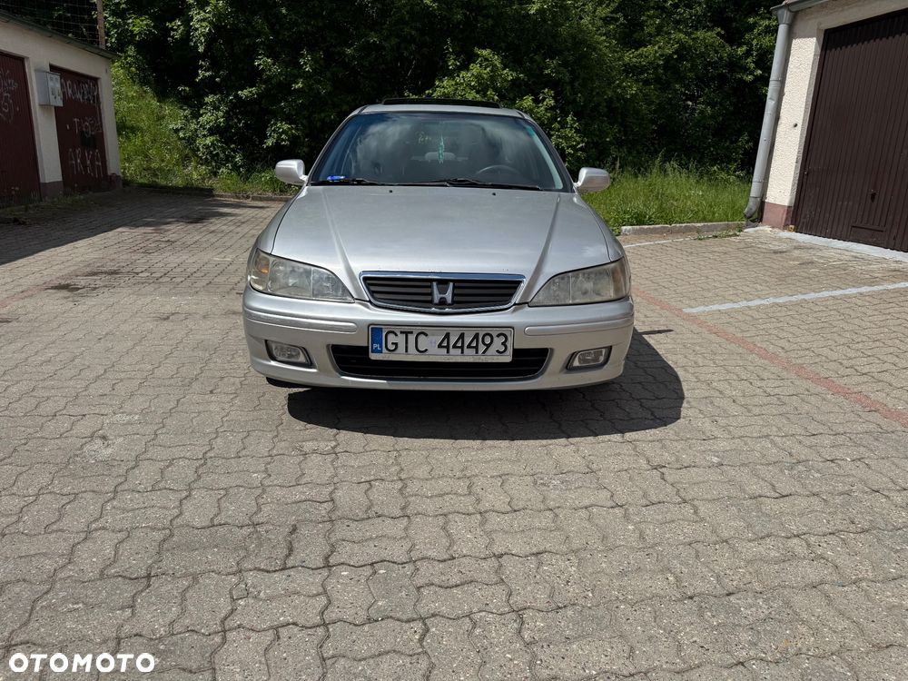 Honda Accord 2.0 ES - 8