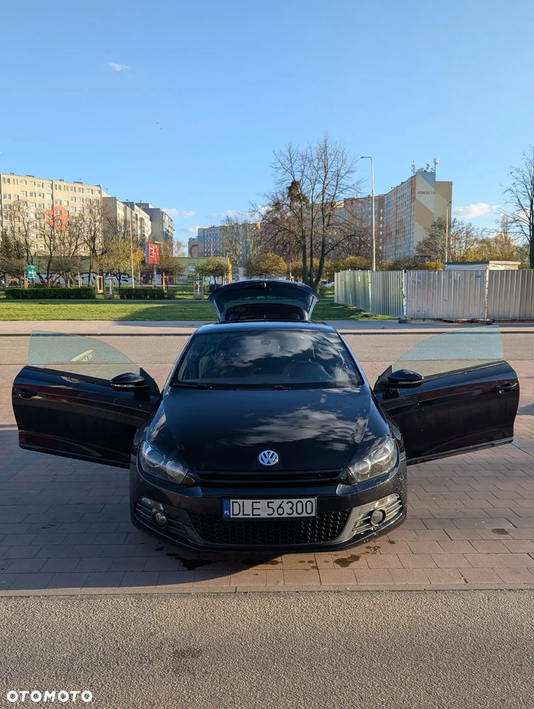 Volkswagen Scirocco 2.0 TSI - 2