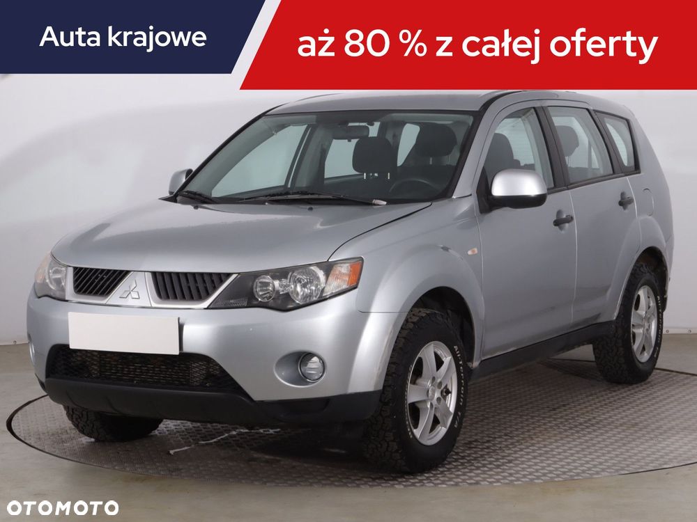 Mitsubishi Outlander - 3
