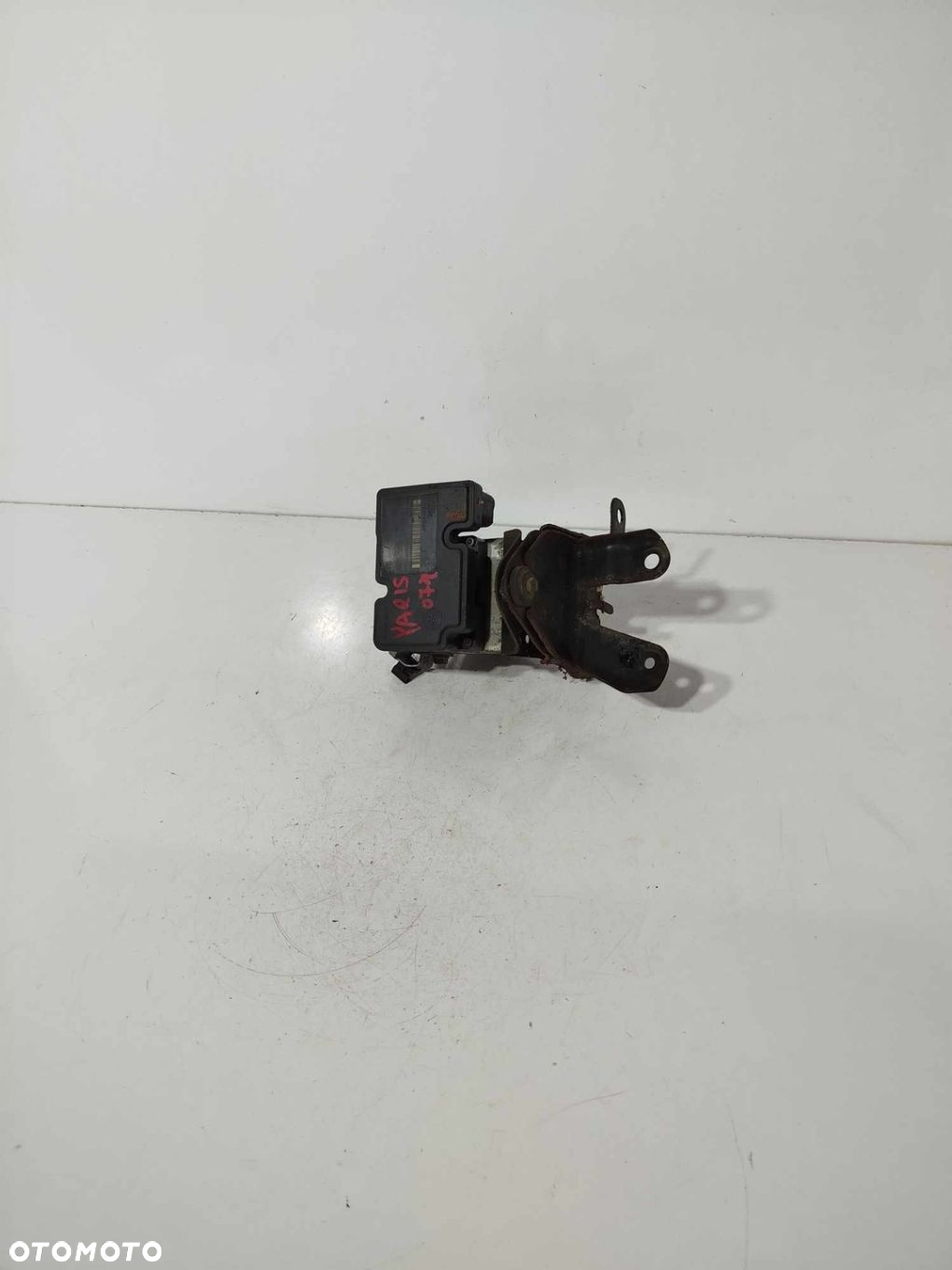 POMPA ABS TOYOTA YARIS II 06-12 445100D031 - 3