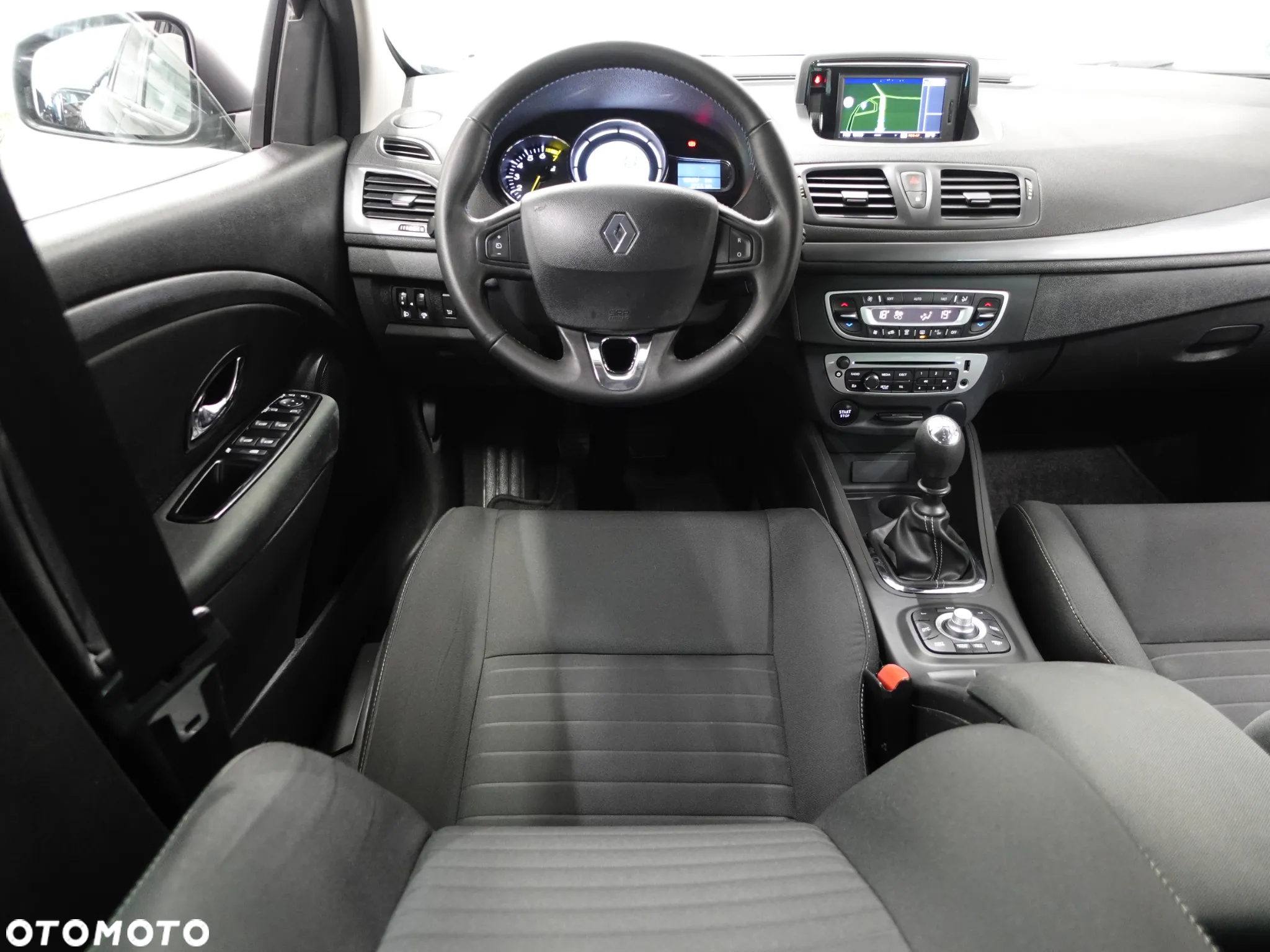 Renault Megane Grandtour ENERGY TCe 115 Start & Stopp LIMITED - 29