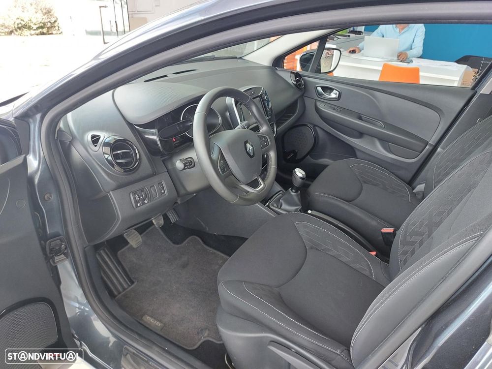 Renault Clio Sport Tourer 0.9 TCe Limited - 9