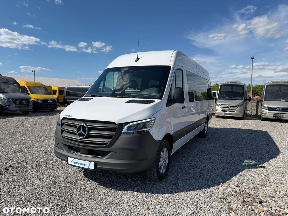 Mercedes-Benz Sprinter 317 - 11