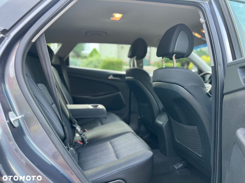 Hyundai Tucson 1.6 GDi 2WD Select - 24