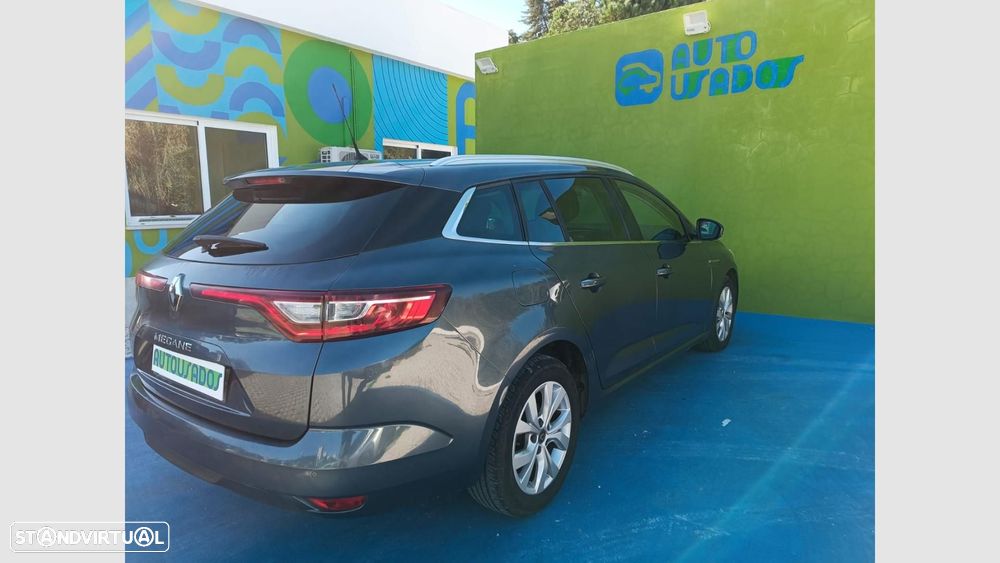 Renault Mégane 1.5 Blue dCi Limited - 6
