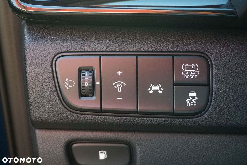 Kia Niro 1.6 GDI Hybrid L - 10