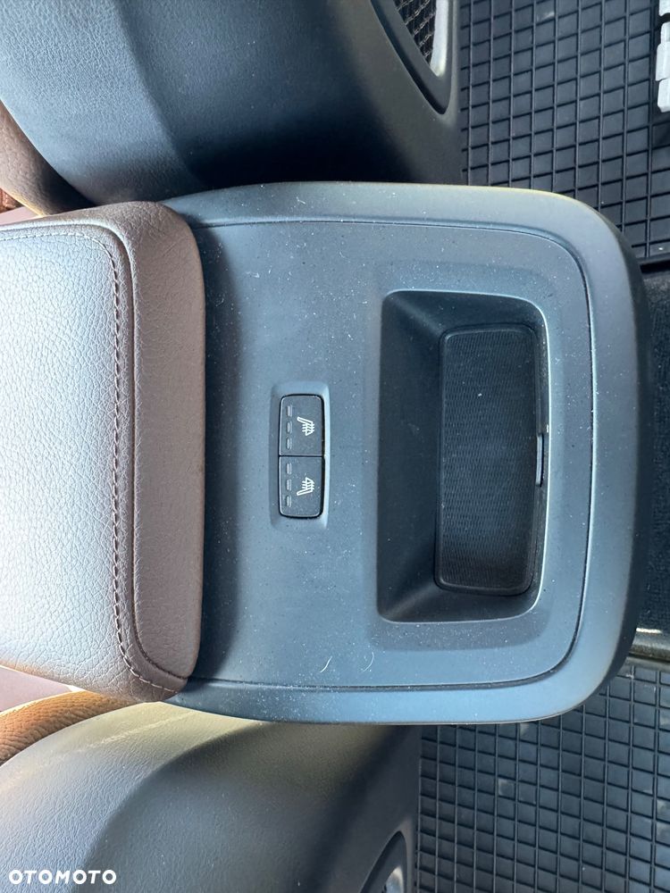 Volvo V60 B4 D Inscription - 23