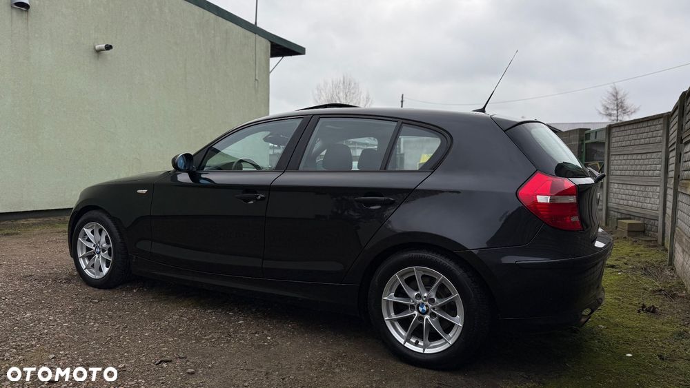 BMW Seria 1 118i - 37