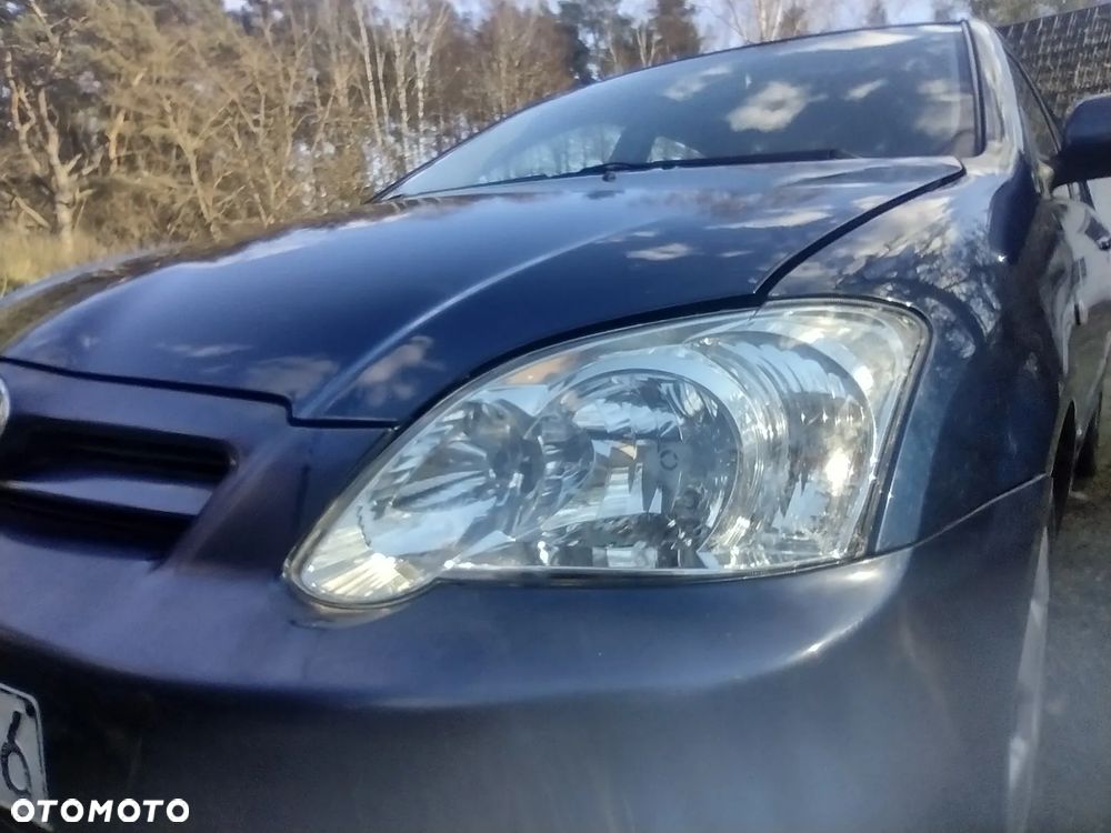 Toyota Corolla 1.4 VVT-i Dynamic - 4