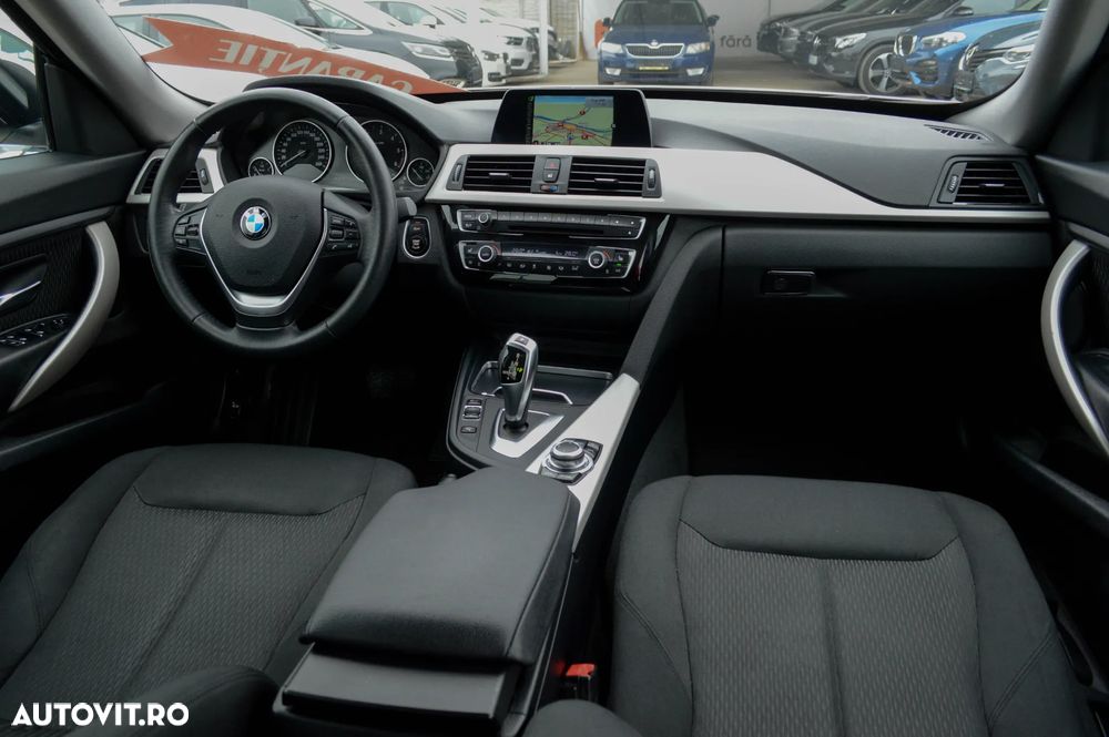 BMW Seria 3 320d Aut. Advantage - 26