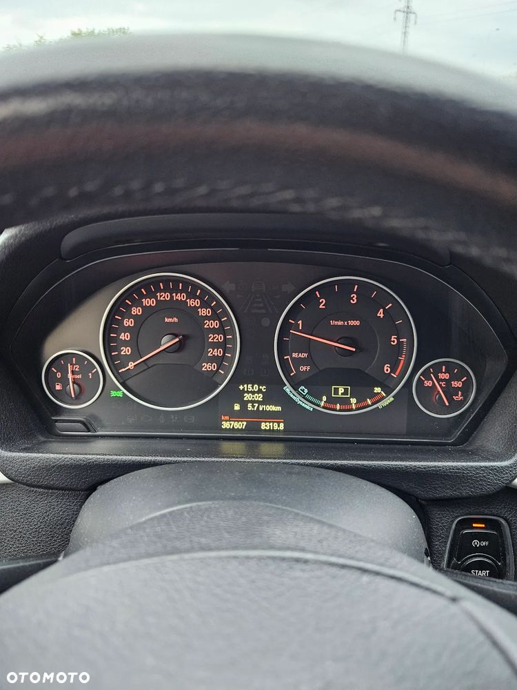 BMW Seria 3 - 16