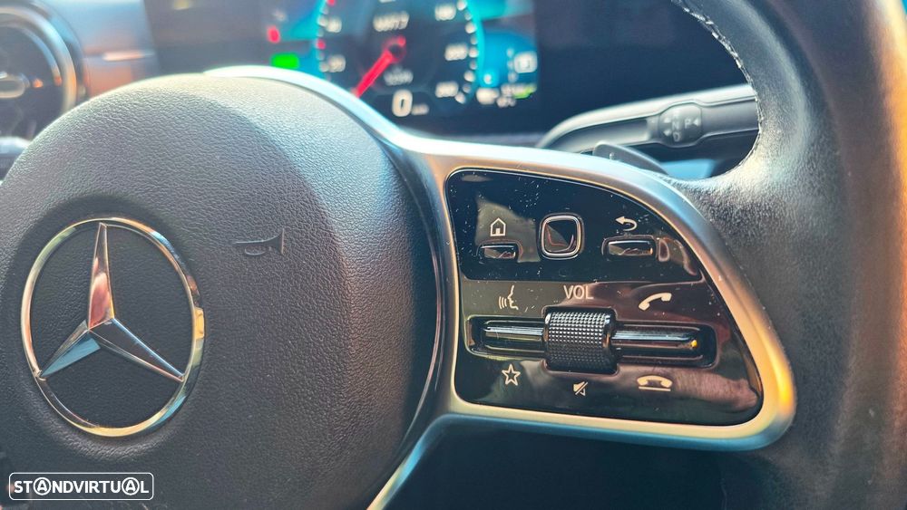 Mercedes-Benz A 250 e Progressive - 10