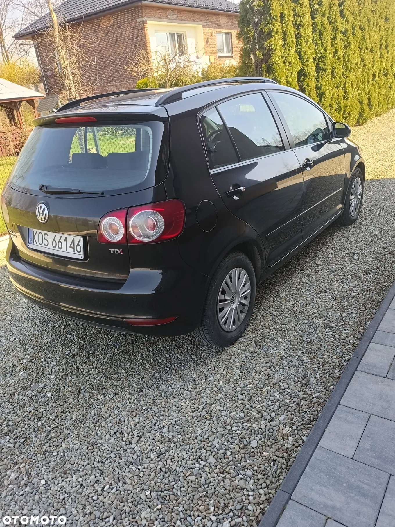 Volkswagen Golf Plus 1.6 TDI DPF Comfortline - 5