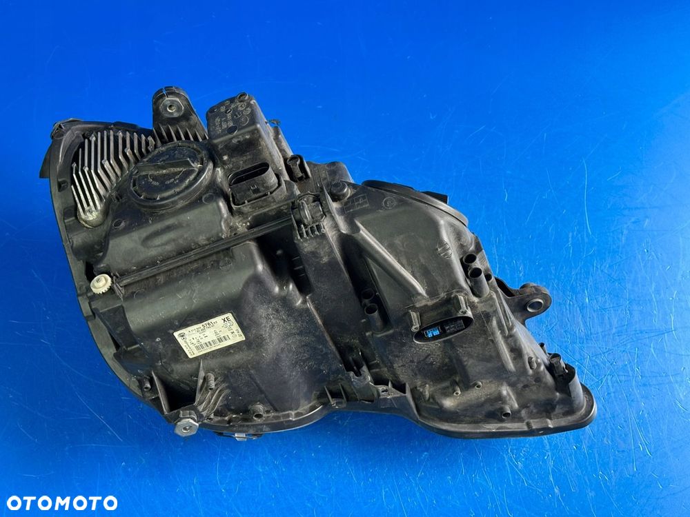 LEWY BI XENON MERCEDES W212 HELLA BDB - 9